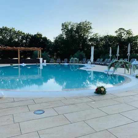 ファームステイ Il Castagneto パドゥーラ