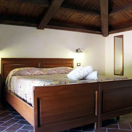 Il Castagneto Farm stay *